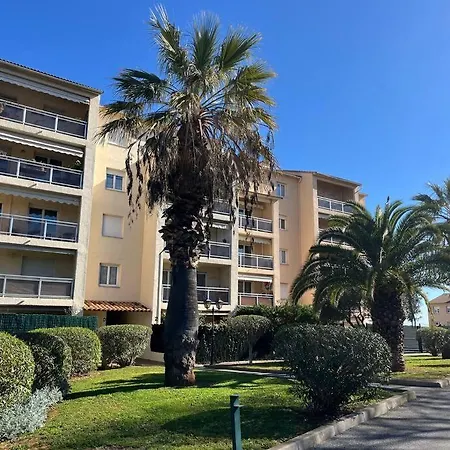 Апартаменты La Palmeraie Yourhosthelper